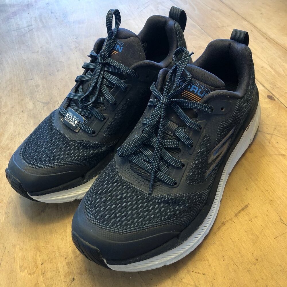Sketchers GO RUN Max Cushioning Premier 2.0 - Vantage